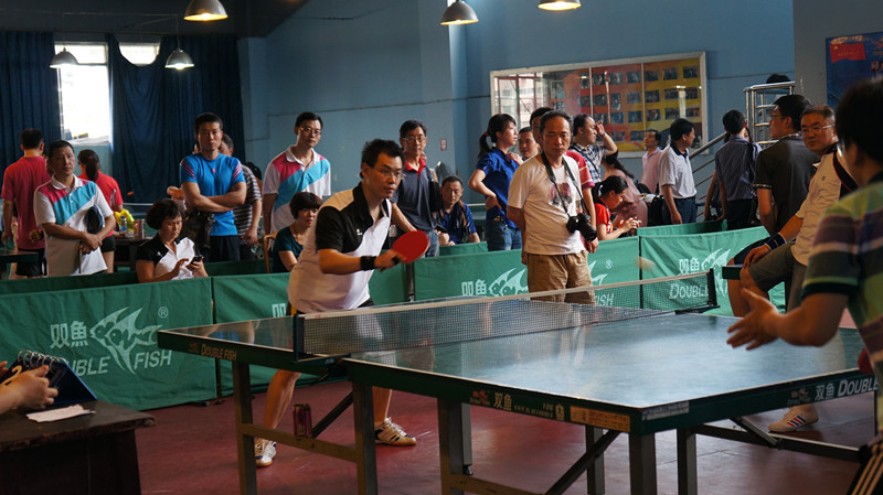 格兰中场新 格兰中场新